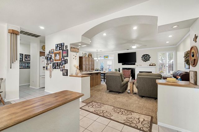 710 Northstar Drive, Hanford, CA 93230