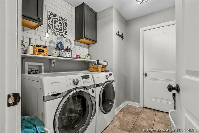 5417 Somerset Circle, Charlestown, IN 47111