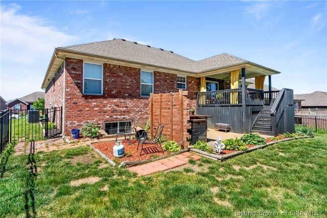 5417 Somerset Circle, Charlestown, IN 47111