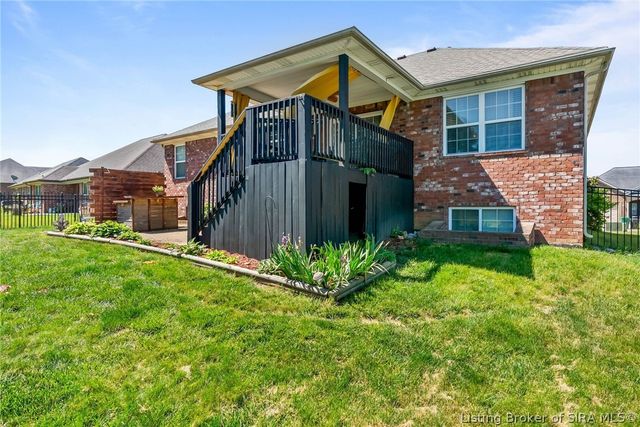 5417 Somerset Circle, Charlestown, IN 47111
