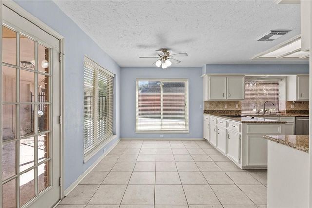 2422 Fairwind Drive, Houston, TX 77062