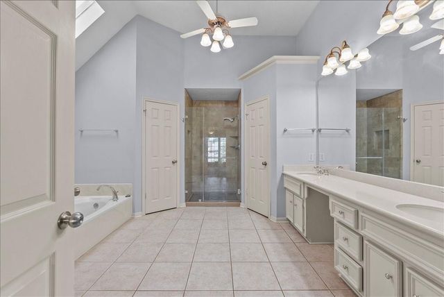 2422 Fairwind Drive, Houston, TX 77062