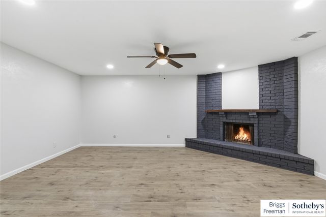 5733 Maiden Lane, Fort Worth, TX 76131