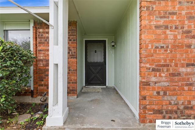 5733 Maiden Lane, Fort Worth, TX 76131