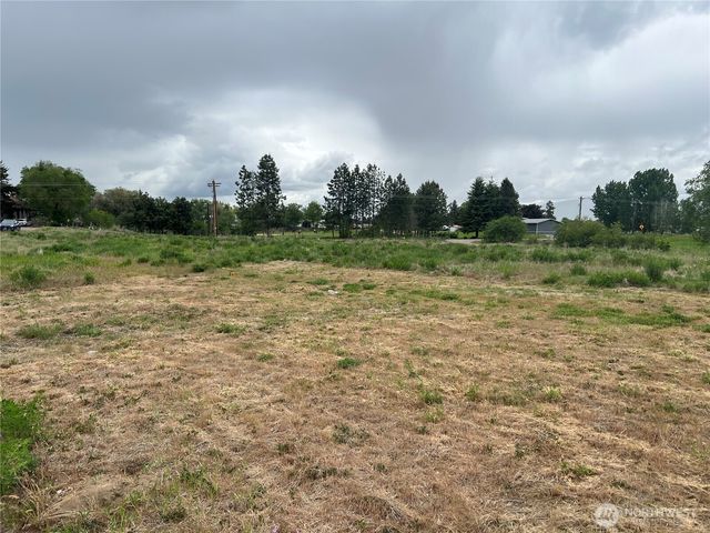 38 Miller Road, Omak, WA 98841