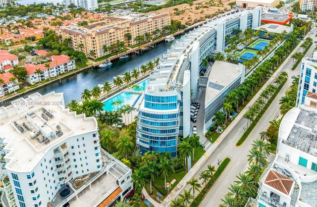 2950 NE 188th St 302, Aventura, FL 33180