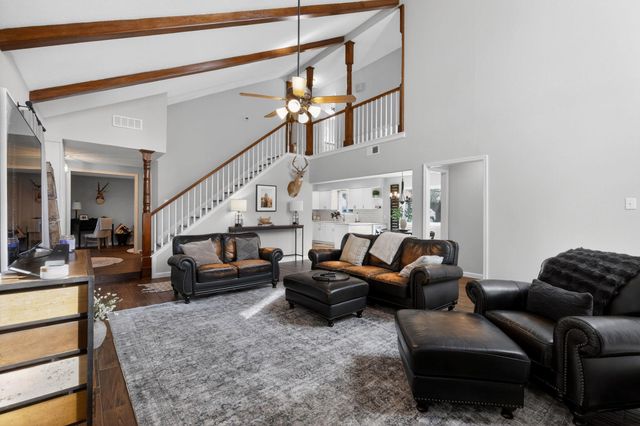 11735 Glenway Drive, Houston, TX 77070