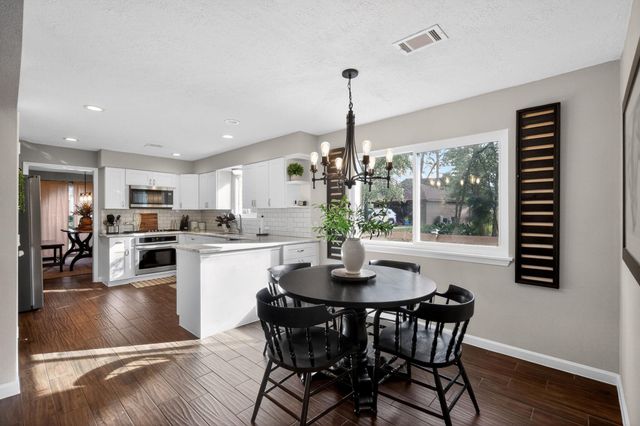 11735 Glenway Drive, Houston, TX 77070