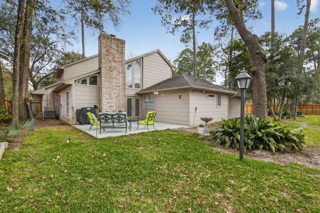 11735 Glenway Drive, Houston, TX 77070