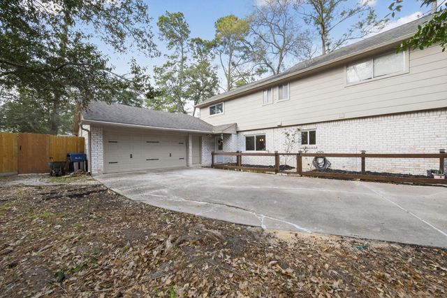 11735 Glenway Drive, Houston, TX 77070