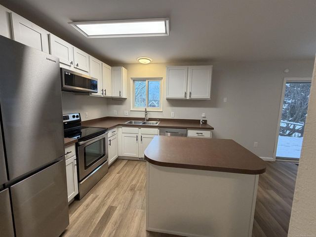 677 Doral Drive, Oxford Twp, MI 48371