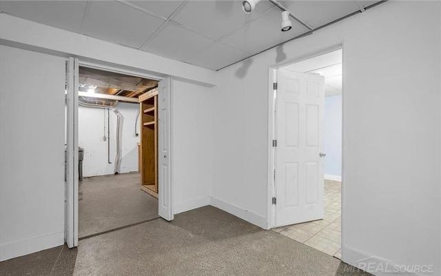 677 Doral Drive, Oxford Twp, MI 48371