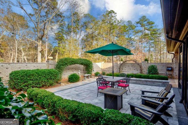 222 Deerhill Drive, Bogart, GA 30622