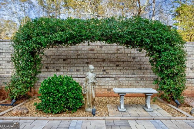 222 Deerhill Drive, Bogart, GA 30622