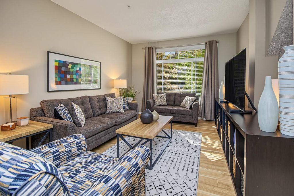 8808 Brunell Way 402, Inver Grove Heights, MN 55076 — photo 2