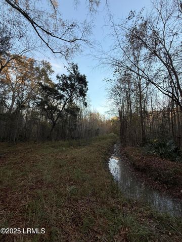 80 Big Estates Circle, Yemassee, SC 29945