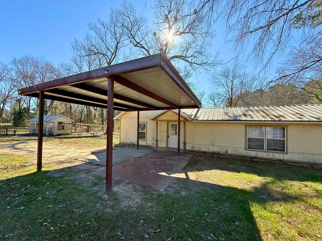 2641 Amos, Longview, TX 75602