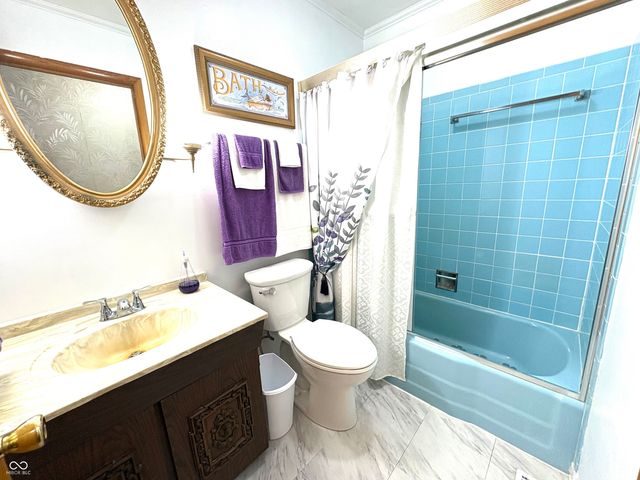 153 N Pleasant Run, Crawfordsville, IN 47933