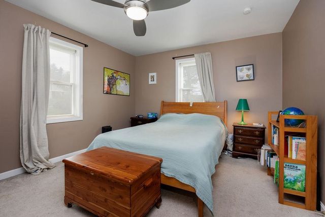 44 Acorn Street, Hartford, VT 05001