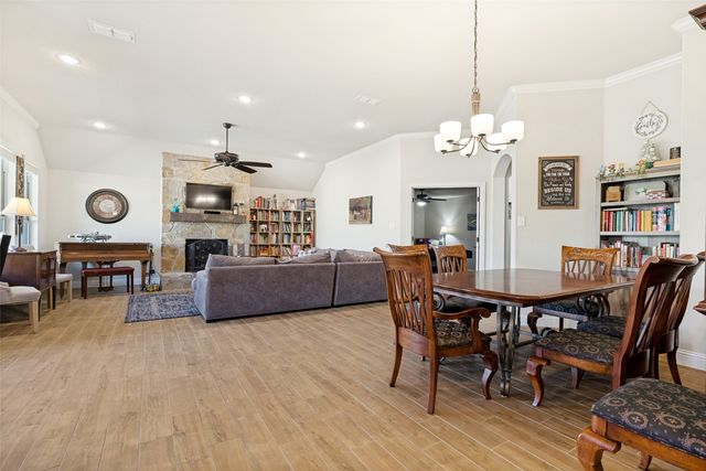 512 Sagebrush Court, Aledo, TX 76008