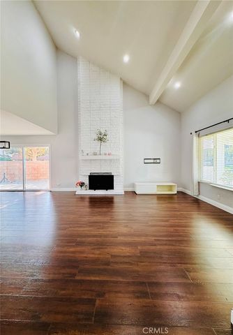 1413 W Moore, Santa Ana, CA 92704