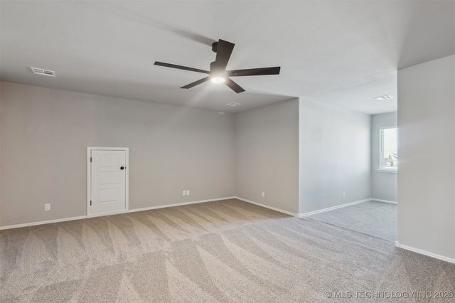 2721 S 8th Street, Broken Arrow, OK 74012