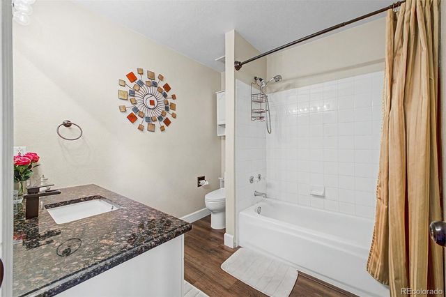 8350 S Upham Way, Littleton, CO 80128