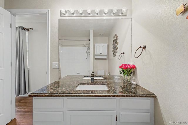 8350 S Upham Way, Littleton, CO 80128