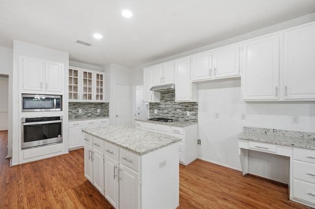 704 Harvest Drive, Mckinney, TX 75072