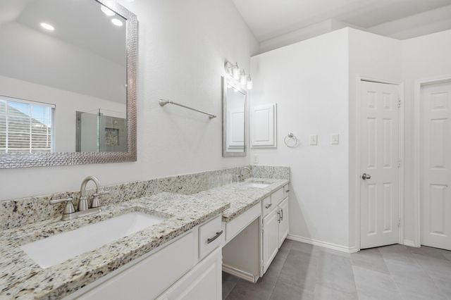 704 Harvest Drive, Mckinney, TX 75072