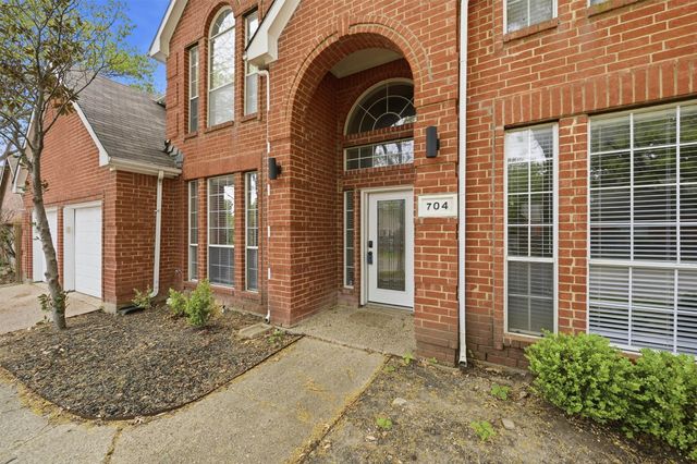 704 Harvest Drive, Mckinney, TX 75072