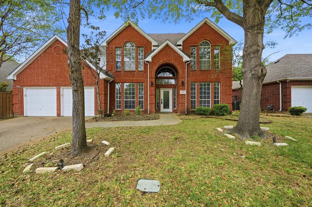 704 Harvest Drive, Mckinney, TX 75072