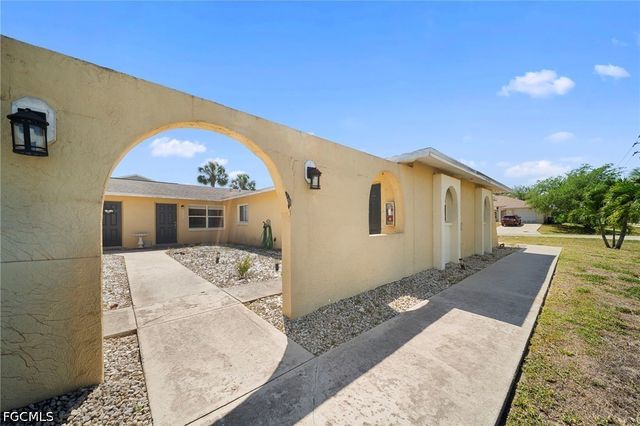 13403 pine needle LN, Fort Myers, FL 33908