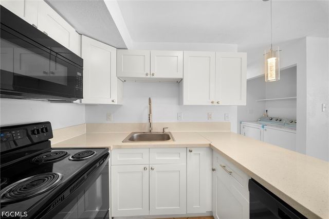 13403 pine needle LN, Fort Myers, FL 33908