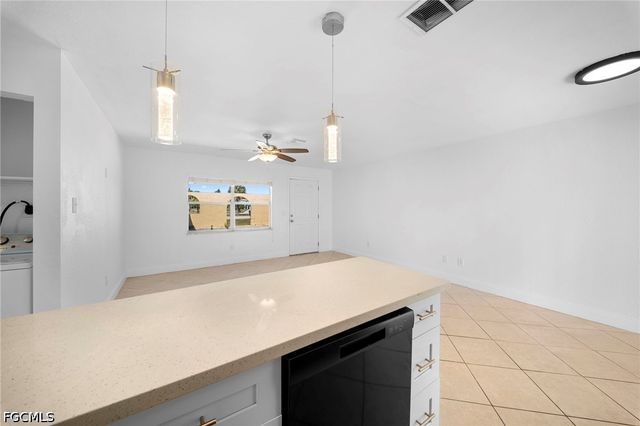 13403 pine needle LN, Fort Myers, FL 33908