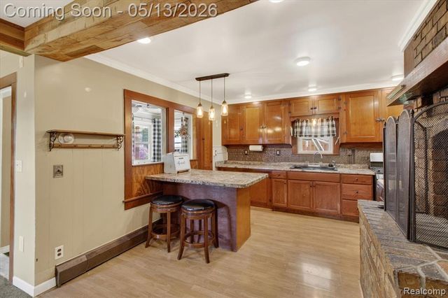 50 Clarence Street, Belleville, MI 48111
