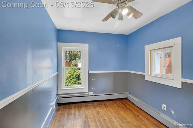 50 Clarence Street, Belleville, MI 48111