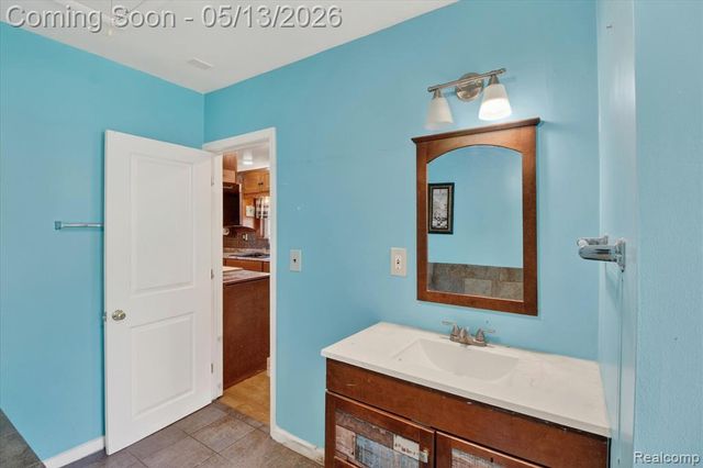 50 Clarence Street, Belleville, MI 48111