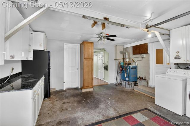 50 Clarence Street, Belleville, MI 48111