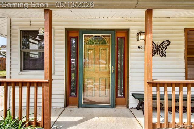 50 Clarence Street, Belleville, MI 48111