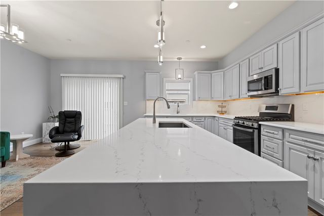 204 Park Place, Oakmont, PA 15139