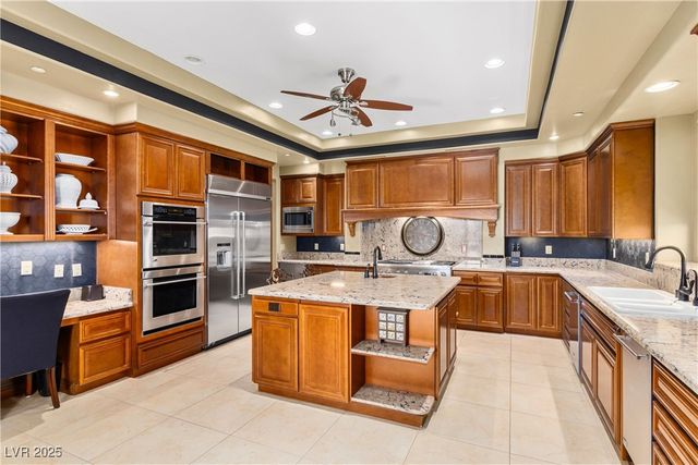 9145 Tesoras Drive 401, Las Vegas, NV 89144