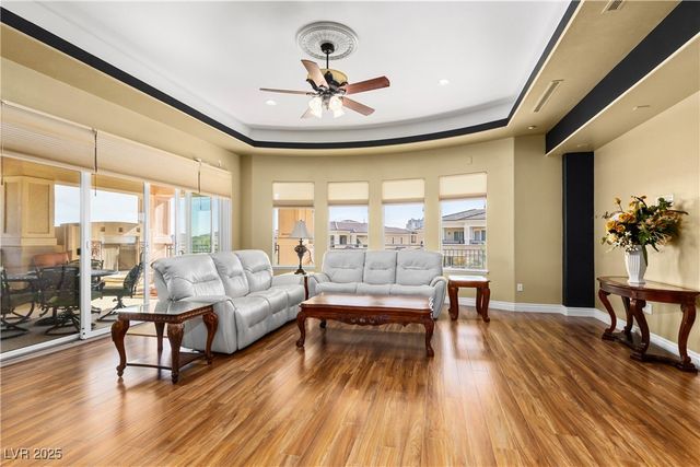 9145 Tesoras Drive 401, Las Vegas, NV 89144