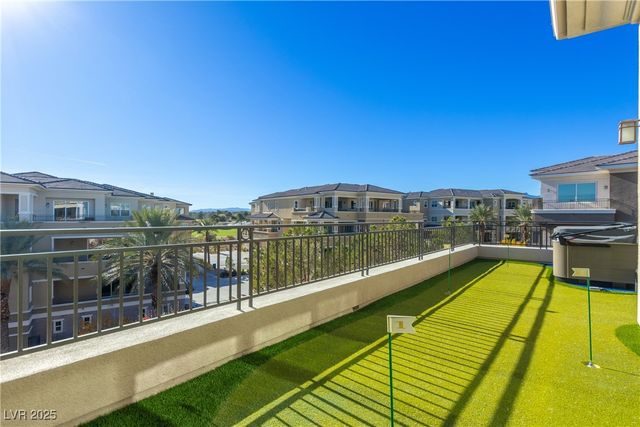 9145 Tesoras Drive 401, Las Vegas, NV 89144