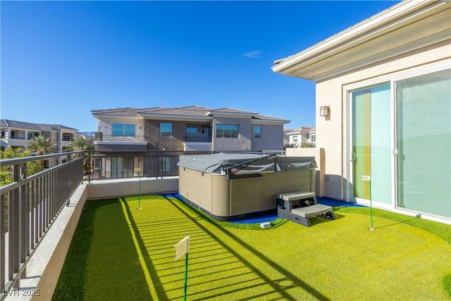 9145 Tesoras Drive 401, Las Vegas, NV 89144