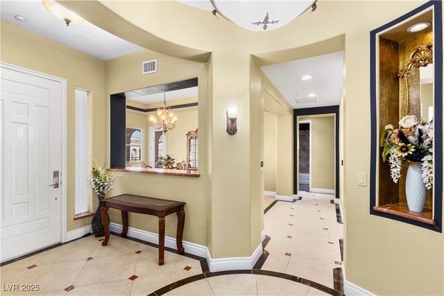 9145 Tesoras Drive 401, Las Vegas, NV 89144