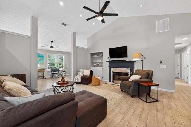 734 Evergreen Drive, Winder, GA 30680