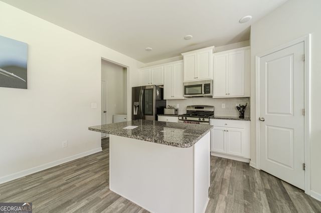 1920 Pearson Street, Loganville, GA 30052