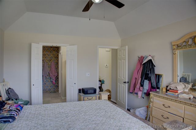 11610 N 109th Place E, Collinsville, OK 74021