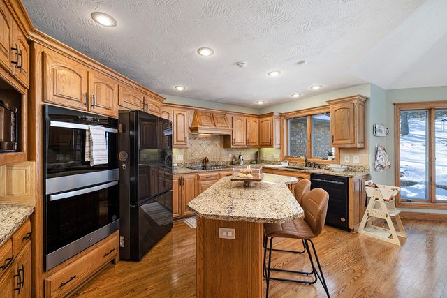 11755 N Farm Road 177, Fair Grove, MO 65648